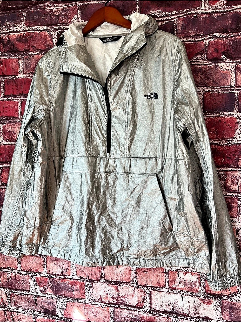 The North Face Crew Run Wind Anorak Jacket Metallic Silver Pullover XL